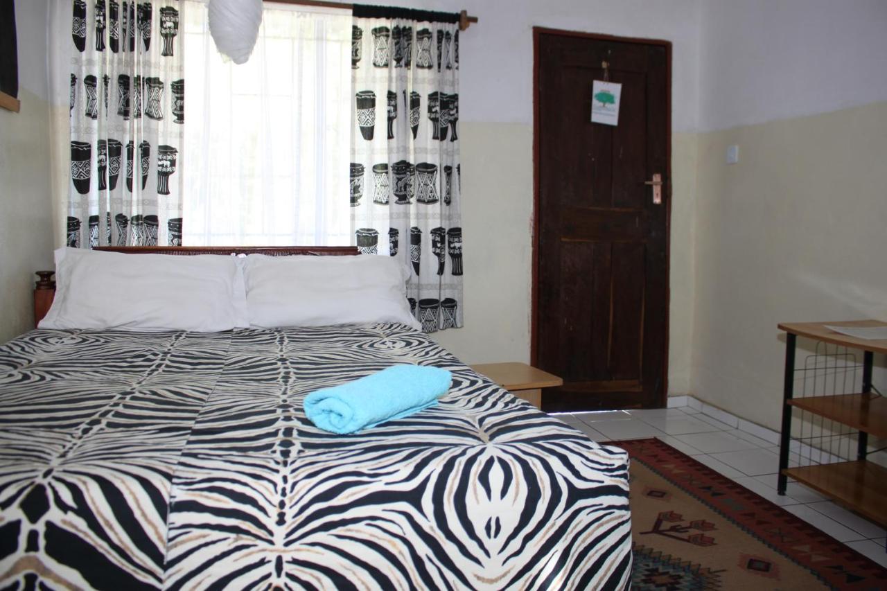 Reed Mat Lodge Lusaka Dış mekan fotoğraf
